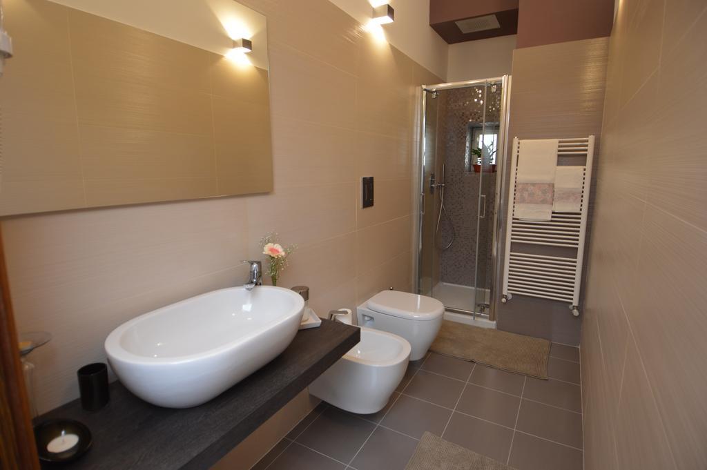 B&B Domus Garibaldi Salerno Cameră foto