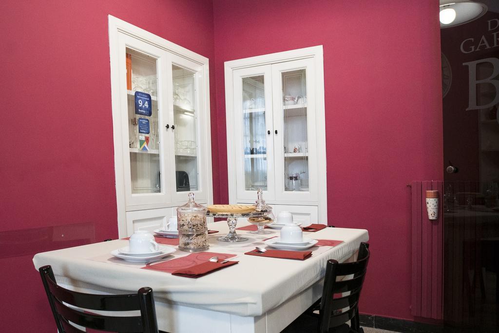 B&B Domus Garibaldi Salerno Exterior foto